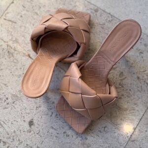 Bottega Veneta Lido Sandals